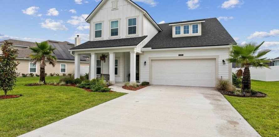 House in Fernandina Beach, Florida 5 bedrooms, 265.79 sq.m. № 770449