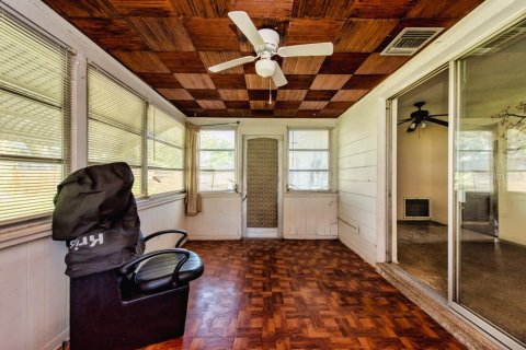 House in Saint Petersburg, Florida 2 bedrooms, 97.73 sq.m. № 1879152 - photo 10