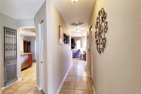 House in Port Charlotte, Florida 3 bedrooms, 184.88 sq.m. № 1407550 - photo 5