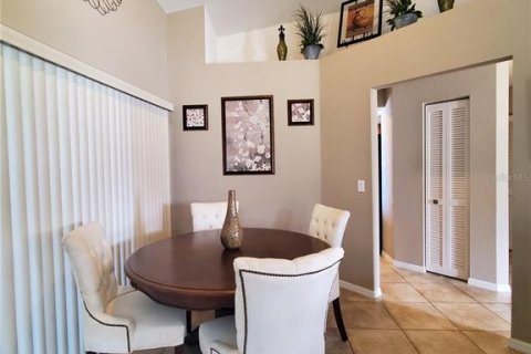 House in Port Charlotte, Florida 3 bedrooms, 184.88 sq.m. № 1407550 - photo 27