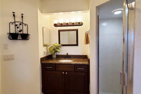 House in Port Charlotte, Florida 3 bedrooms, 184.88 sq.m. № 1407550 - photo 17