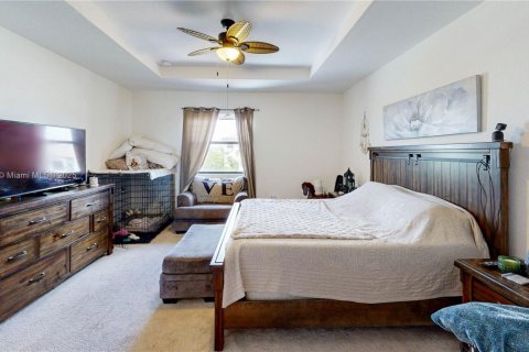 Casa en venta en Miami, Florida, 5 dormitorios, 296.45 m2 № 1927609 - foto 29