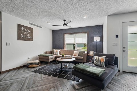 Hôtel, hôtellerie à vendre à Palm Coast, Floride: 151.62 m2 № 1776894 - photo 4