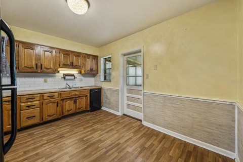 House in Winter Haven, Florida 3 bedrooms, 117.43 sq.m. № 1886264 - photo 16
