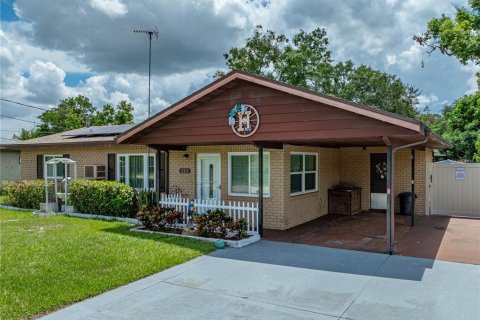 House in Winter Haven, Florida 3 bedrooms, 117.43 sq.m. № 1886264 - photo 4