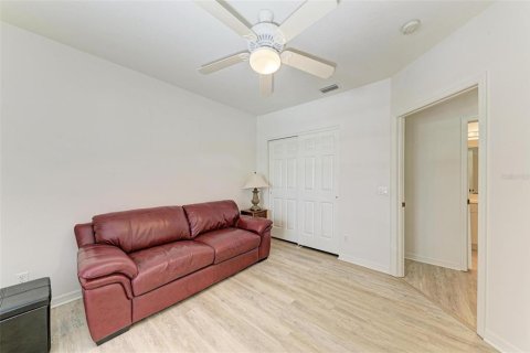 Купить кондоминиум в Венеция, Флорида 9 комнат, 109.25м2, № 1342561 - фото 30