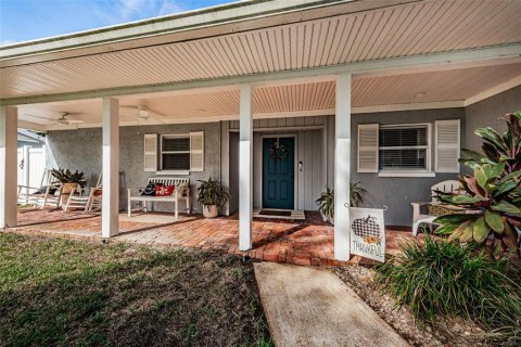 Villa ou maison à vendre à Largo, Floride: 3 chambres, 164.9 m2 № 2399348 - photo 18