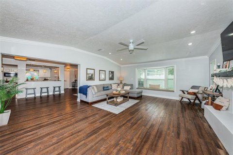 Villa ou maison à vendre à Largo, Floride: 3 chambres, 164.9 m2 № 2399348 - photo 25