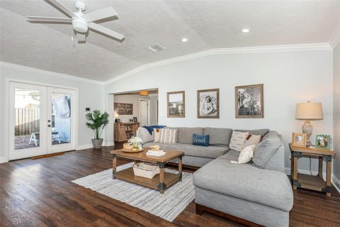 Villa ou maison à vendre à Largo, Floride: 3 chambres, 164.9 m2 № 2399348 - photo 23