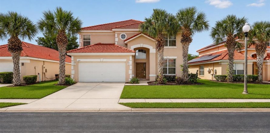 Casa en Davenport, Florida 6 dormitorios, 257.43 m2 № 2213429