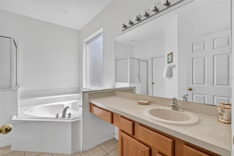 Casa en venta en Davenport, Florida, 6 dormitorios, 257.43 m2 № 2213429 - foto 26