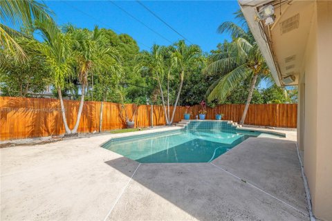 Villa ou maison à vendre à Pompano Beach, Floride: 3 chambres, 128.02 m2 № 1759025 - photo 7