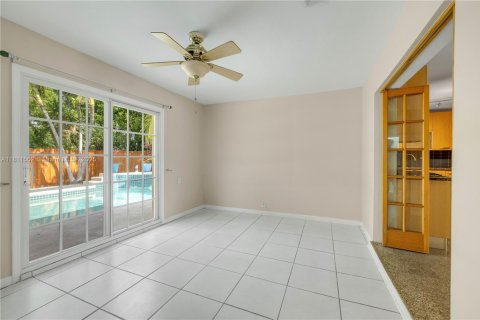 Villa ou maison à vendre à Pompano Beach, Floride: 3 chambres, 128.02 m2 № 1759025 - photo 15