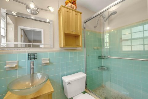 Villa ou maison à vendre à Pompano Beach, Floride: 3 chambres, 128.02 m2 № 1759025 - photo 23