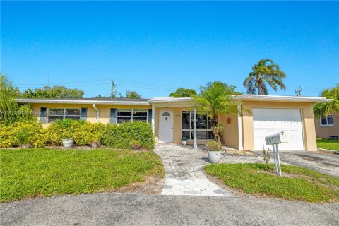 Villa ou maison à vendre à Pompano Beach, Floride: 3 chambres, 128.02 m2 № 1759025 - photo 3