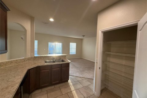 Adosado en alquiler en Orlando, Florida, 2 dormitorios, 111.48 m2 № 1918433 - foto 19