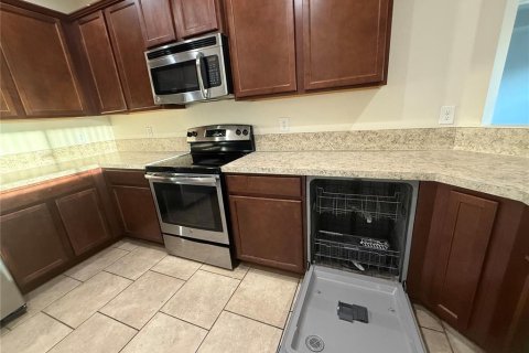 Adosado en alquiler en Orlando, Florida, 2 dormitorios, 111.48 m2 № 1918433 - foto 21