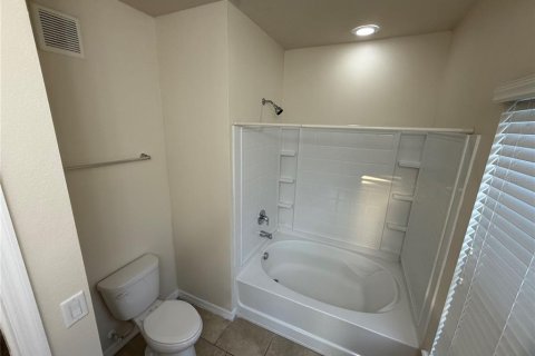 Adosado en alquiler en Orlando, Florida, 2 dormitorios, 111.48 m2 № 1918433 - foto 28