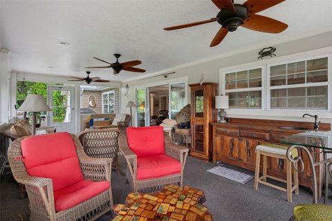 House in Crystal River, Florida 3 bedrooms, 166.67 sq.m. № 1658249 - photo 26
