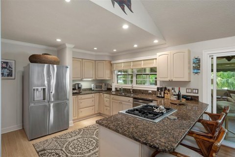 House in Crystal River, Florida 3 bedrooms, 166.67 sq.m. № 1658249 - photo 11