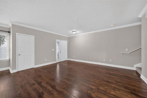 Condo in Orlando, Florida, 2 bedrooms  № 2391543 - photo 10