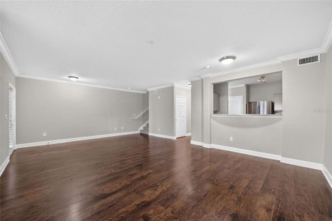 Condo in Orlando, Florida, 2 bedrooms  № 2391543 - photo 9