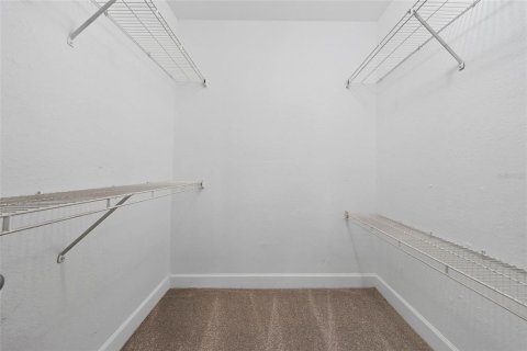Condo in Orlando, Florida, 2 bedrooms  № 2391543 - photo 21