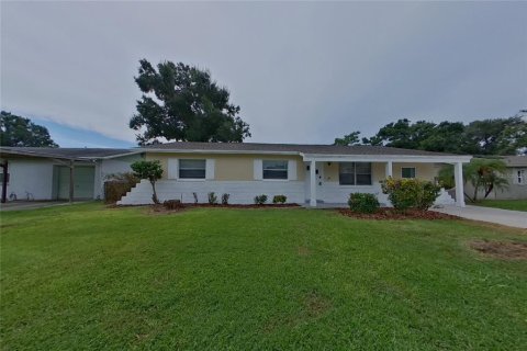 Villa ou maison à Largo, Floride 4 chambres, 107.49 m2 № 2385931