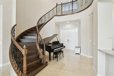 Casa en venta en Wesley Chapel, Florida, 5 dormitorios, 415.46 m2 № 1918952 - foto 29