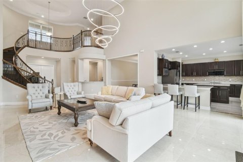 Casa en venta en Wesley Chapel, Florida, 5 dormitorios, 415.46 m2 № 1918952 - foto 13