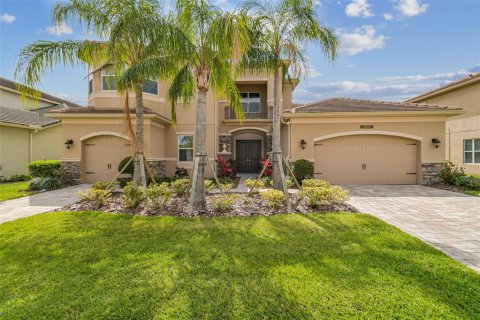 Casa en venta en Wesley Chapel, Florida, 5 dormitorios, 415.46 m2 № 1918952 - foto 1