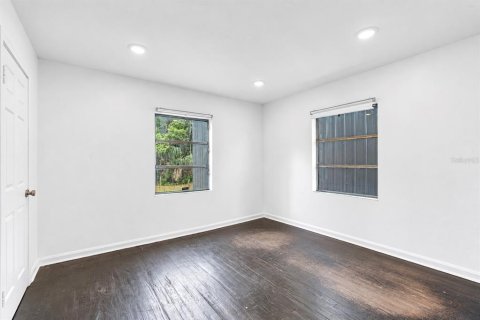 Commercial property in Longwood, Florida 225.94 sq.m. № 2404608 - photo 17