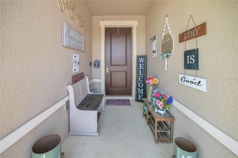 House in Davenport, Florida 3 bedrooms, 168.62 sq.m. № 1813289 - photo 6