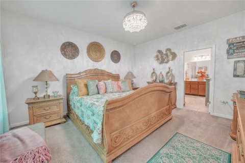 House in Davenport, Florida 3 bedrooms, 168.62 sq.m. № 1813289 - photo 26