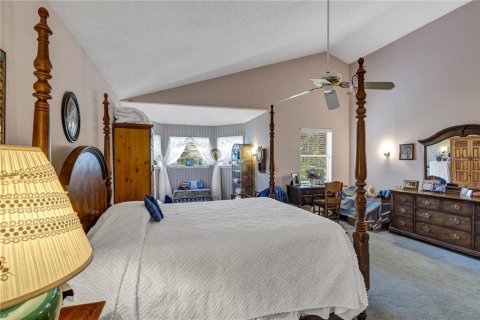House in Apopka, Florida 4 bedrooms, 247.03 sq.m. № 1755081 - photo 30