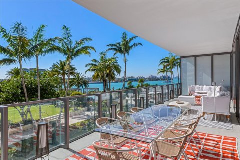 Copropriété à vendre à Miami Beach, Floride: 3 chambres, 288.28 m2 № 1934268 - photo 2