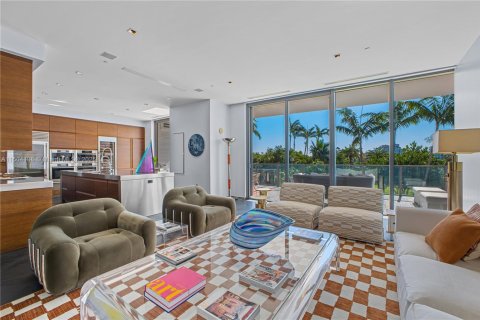 Copropriété à vendre à Miami Beach, Floride: 3 chambres, 288.28 m2 № 1934268 - photo 14