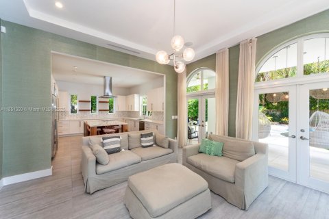 Villa ou maison à louer à Miami, Floride: 5 chambres, 401.62 m2 № 1878002 - photo 10