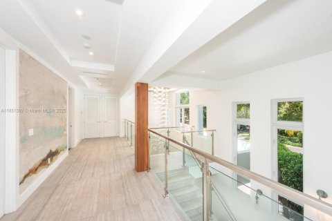Villa ou maison à louer à Miami, Floride: 5 chambres, 401.62 m2 № 1878002 - photo 13