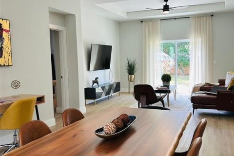 Casa en venta en Tampa, Florida, 3 dormitorios, 139.35 m2 № 1643143 - foto 9
