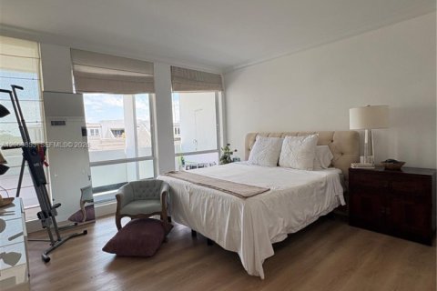 Купить кондоминиум в Корал-Гейблс, Флорида 1 спальня, 78.04м2, № 2090126 - фото 13