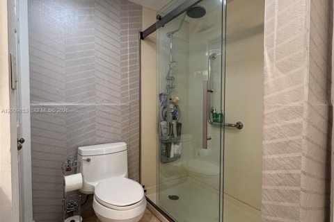 Купить кондоминиум в Корал-Гейблс, Флорида 1 спальня, 78.04м2, № 2090126 - фото 16