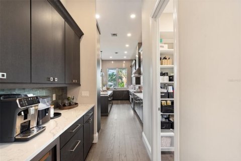 Villa ou maison à vendre à Tampa, Floride: 5 chambres, 553.51 m2 № 2356479 - photo 24