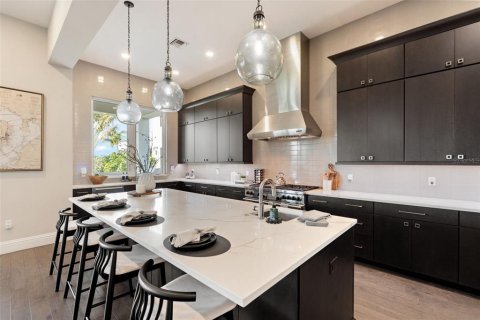 Villa ou maison à vendre à Tampa, Floride: 5 chambres, 553.51 m2 № 2356479 - photo 19