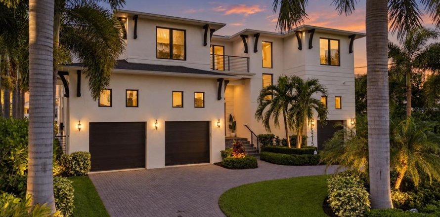 Villa ou maison à Tampa, Floride 5 chambres, 553.51 m2 № 2356479