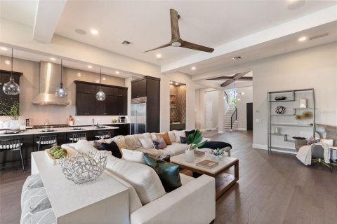 Villa ou maison à vendre à Tampa, Floride: 5 chambres, 553.51 m2 № 2356479 - photo 17