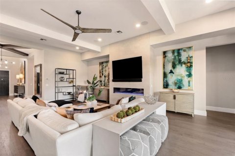 Villa ou maison à vendre à Tampa, Floride: 5 chambres, 553.51 m2 № 2356479 - photo 16