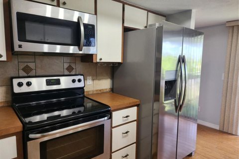 Condo in Punta Gorda, Florida, 2 bedrooms  № 1805910 - photo 7