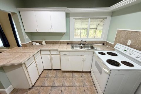 Villa ou maison à vendre à Lakeland, Floride: 3 chambres, 97.73 m2 № 2315056 - photo 29