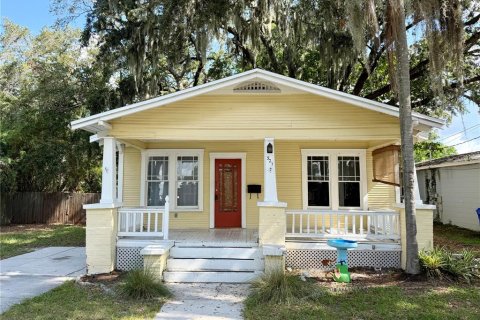 House in Lakeland, Florida 3 bedrooms, 97.73 sq.m. № 2315056